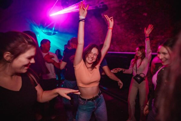 VIP Club Entry and Booth Booking - Things to Keep in Mind