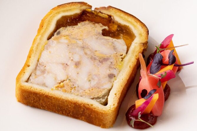 VIP Dinner on the Eiffel Tower Paris - Common Questions