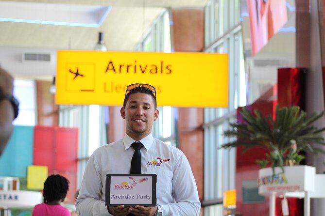 VIP Luxury SUV Airport Transfer - The Sum Up