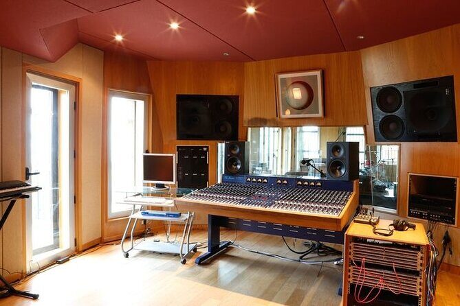 VIP Music Recording Experience with Grammy Considered Pianist - Engaging Review of the VIP Music Recording Experience with a Grammy-Considered Pianist