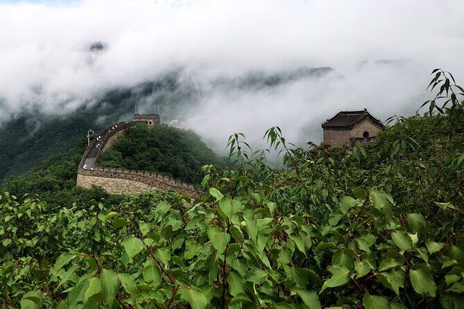 VIP Mutianyu Great Wall Tour: Expert Guide & Private Transfer - Practical Details and Tips