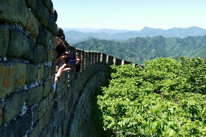 VIP Mutianyu Great Wall Tour: Expert Guide & Private Transfer - FAQ