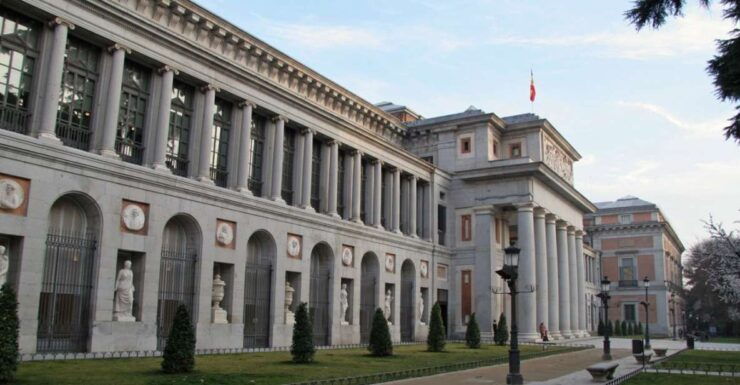 VIP Prado Museum Private Visit With a Painter - Experience Highlights