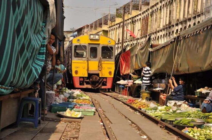 VIP Private Group Tour to the Iconic Thailands Markets - Frequently Asked Questions