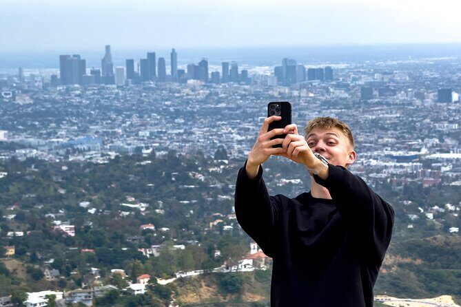 VIP Private Guided Hike to Hollywood Sign Viewpoint - The Guide: What Makes Them Special?