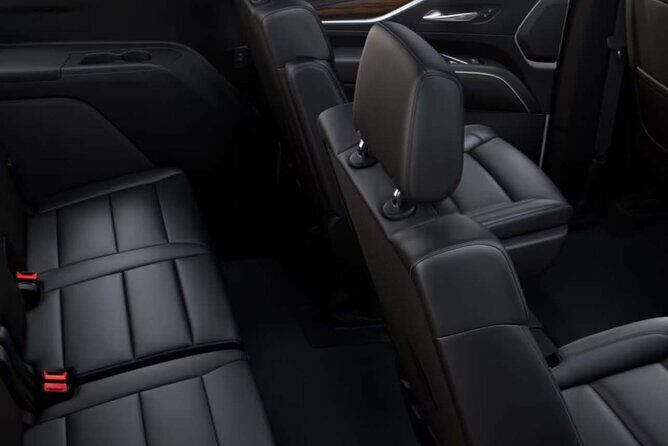 VIP Private Maui OGG Arrival Transfer in Black Cadillac Escalade - Good To Know