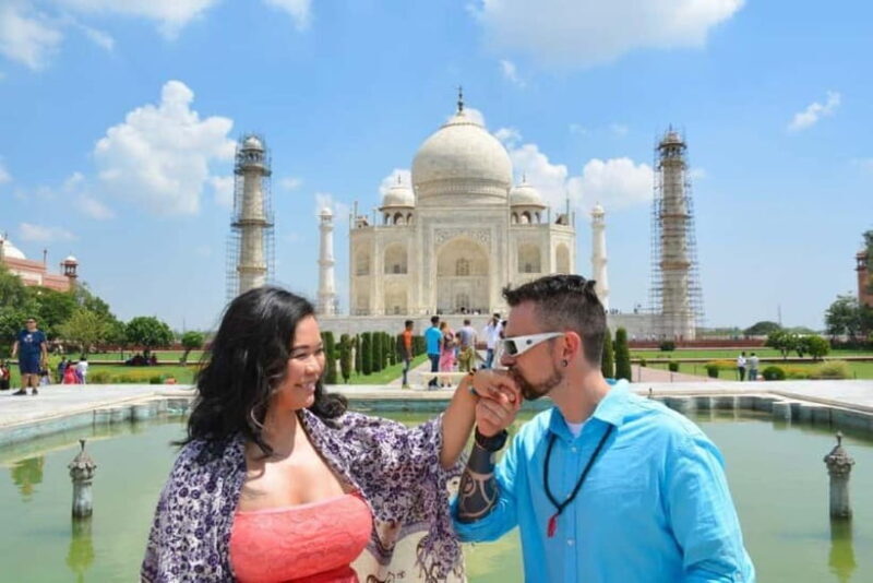 VIP Tajmahal Tickets with Guide & Private Photographer - Good To Know