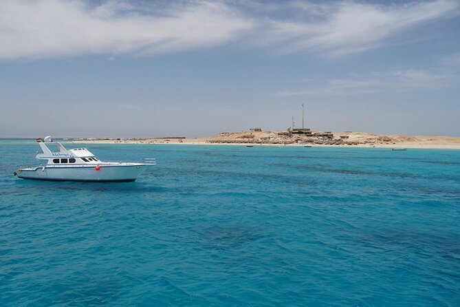Vip Tour by Private Boat With Snorkeling and Lunch From Hurghada - Booking Details