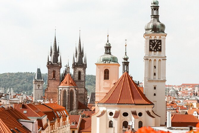 VIP Tour: Professional Photos - You and Prague Best Monuments - Photo Package Details