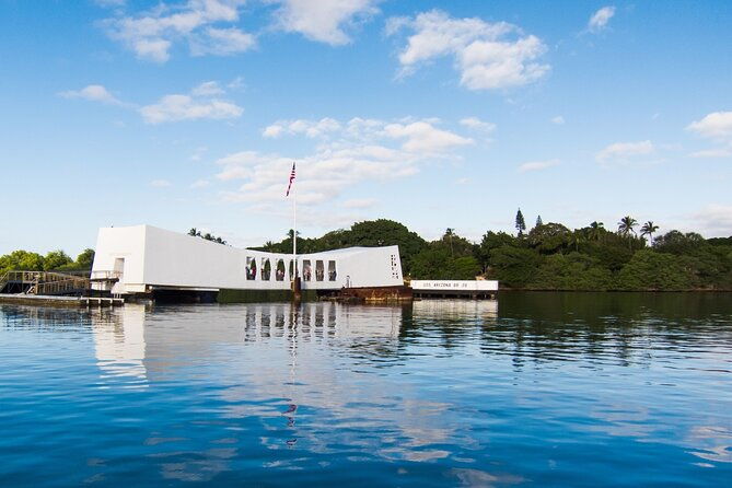 VIP tour to Pearl Harbor Arizona Memorial - An In-Depth Review of the Pearl Harbor VIP Tour