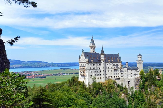 VIP Tour to the Royal Castles Neuschwanstein and Linderhof From Munich - Tour Details and Logistics