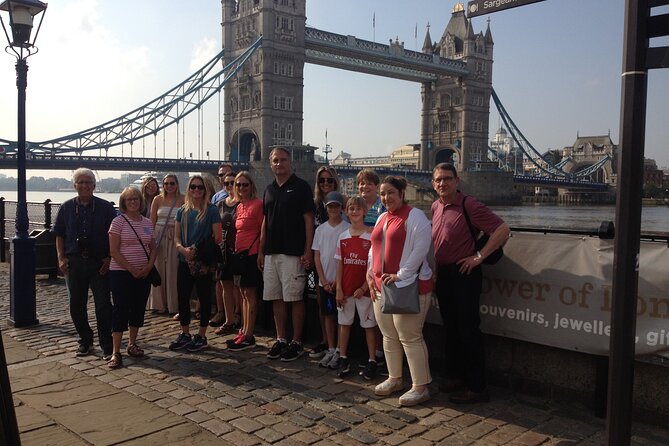 VIP Tower of London and Crown Jewels Tour With Private Beefeater Meet & Greet - Directions