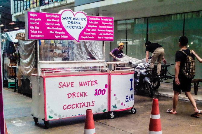 VIP Tuk Tuk Experience – STREET FOOD in KhaoSan Road Minimum 2 Pax - Minimum 2 Pax Requirement for the VIP Tuk Tuk Experience