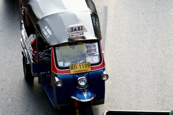 VIP Tuk Tuk Experience – STREET FOOD in KhaoSan Road Minimum 2 Pax - Highlights of the VIP Tuk Tuk Experience