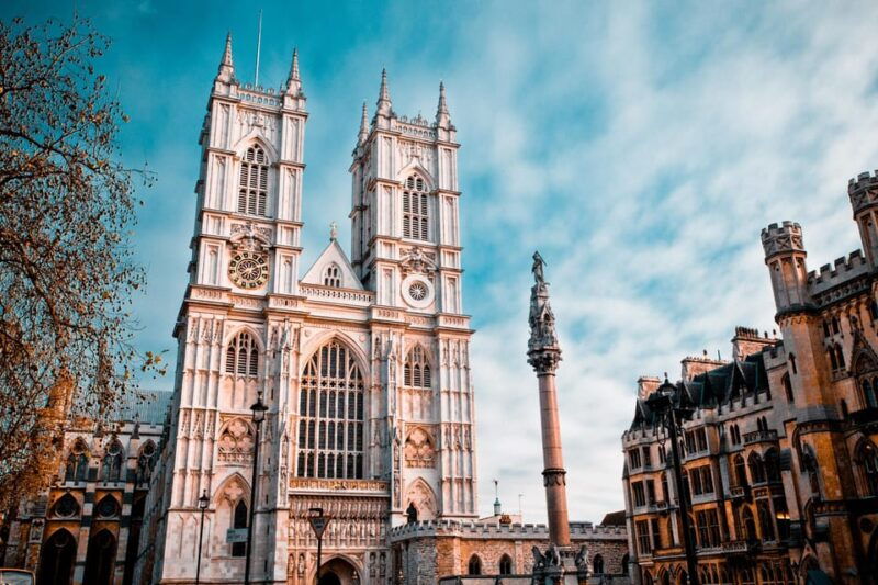 VIP Westminster Abbey & Upper Gallery and Buckingham Palace - The Practicalities: What’s Included, What’s Not, and How to Make the Most of It