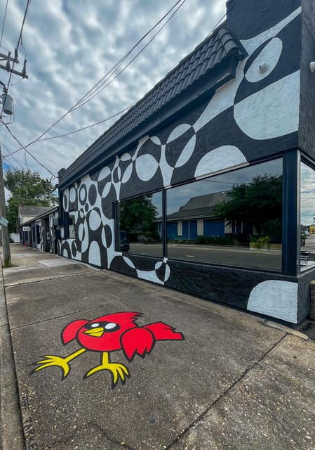 Virginia Beach: ViBe District Guided Walking Mural Tour - Meeting Point and Inclusions