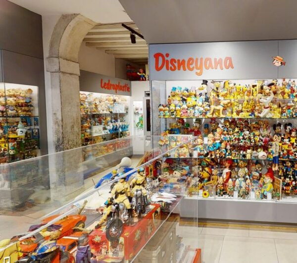 VIRTUAL MUSEUM: Creature Di Gomma - Venice Vintage Toys - Important Guidelines