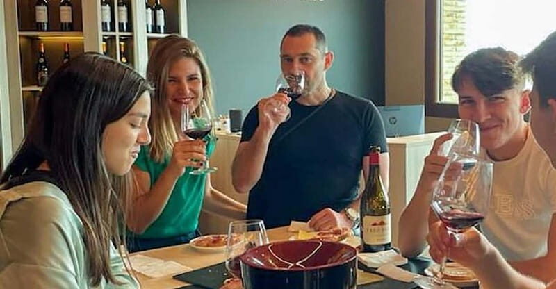 Visit a wine cellar, a wine museum and a traditional meal - What Reviewers Say