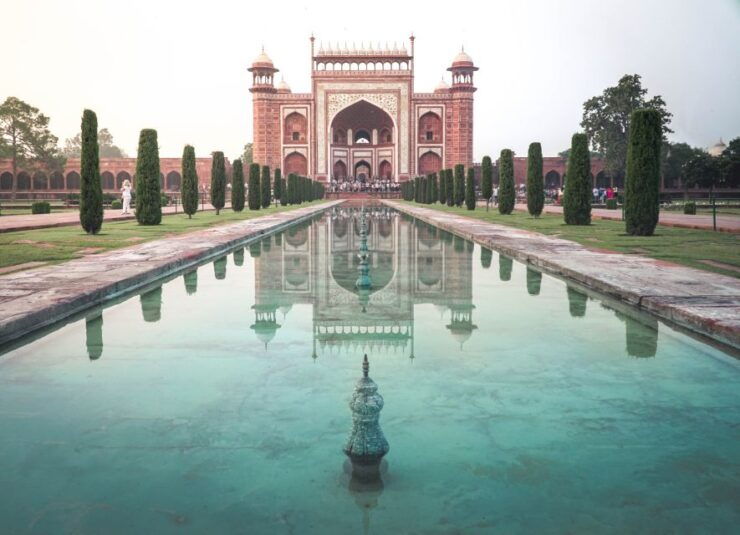 Visit Agra in Private Car With Guide Service - Tour Details