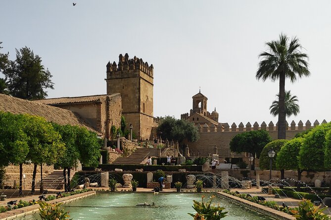 Visit Alcazar De Los Reyes Católicos - Frequently Asked Questions