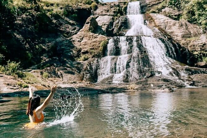 Visit Around Ella with diyaluma falls - Who Is This Tour Best For?  