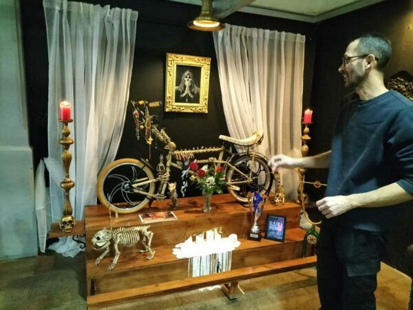 Visit Art Gallery on Wheels in Teror - Frequently Asked Questions