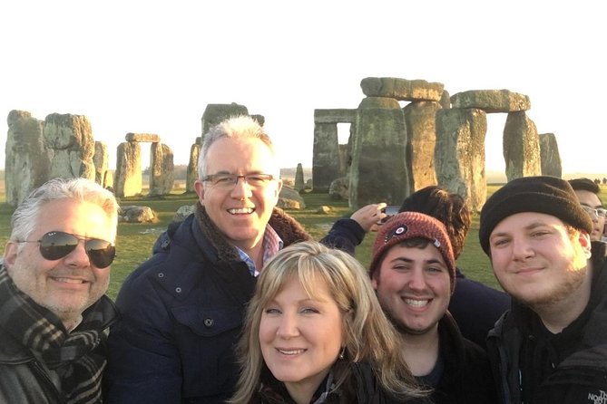 Visit Bath and Stonehenge: Private Black Cab Day Trip From London - Meeting and Pickup Details