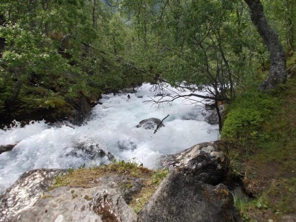 Visit Bubbelen, River Comes Out of the Ground. - Booking Information
