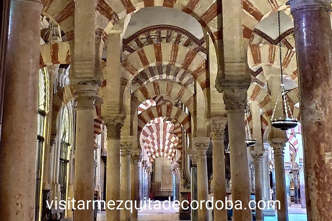 Visit Cathedral Mosque With Official Guide. Small Groups - Common Questions