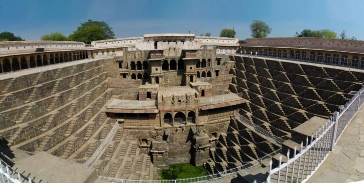 Visit Chand Baori, Fatehpur Sikri With Agra Drop From Bundi - Tour Highlights