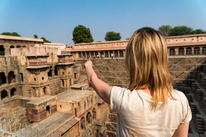Visit Chand Baori, Fatehpur Sikri with Agra Drop from Jaipur - Good To Know