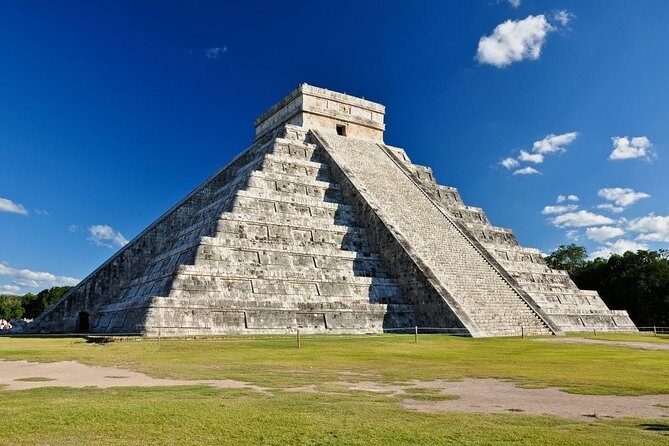 Visit Chichén Itzá from Cancun or Riviera Maya; Lunch and Cenote - Authenticity and Local Flavor