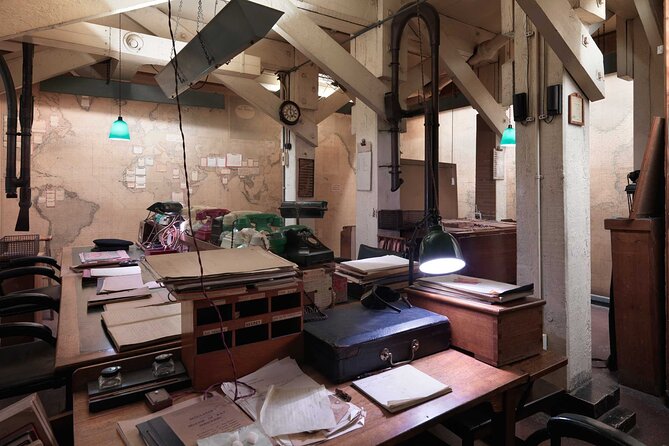 Visit Churchill War Rooms & Private Westminster Tour - Price and Booking
