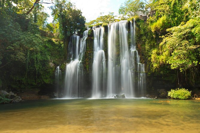 Visit Cortes Waterfall From Playa Del Coco - Trip Details