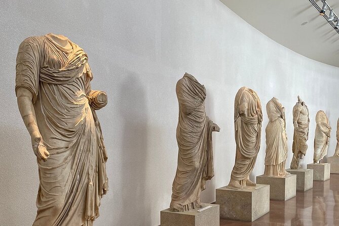 Visit Delphi & Meteora Monasteries Full Day Private Tour 12 Hour - Cancellation Policy