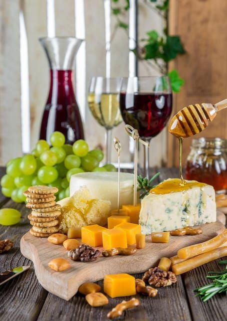 Visit family farm and enjoy cheese degustation - Good To Know