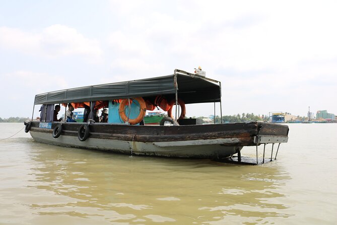 Visit Fruits Garden at the Must-Visit Spot: Can Thos Son Islet - Variety of Fruits in the Garden