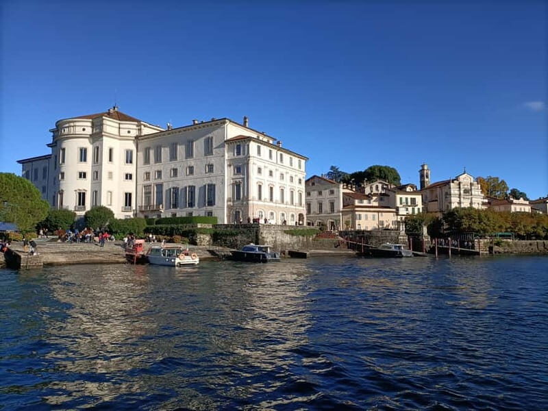 Visit Isole Borromee: Hop-on Hop-off Tour to Isola Bella - Who Should Consider This Experience?