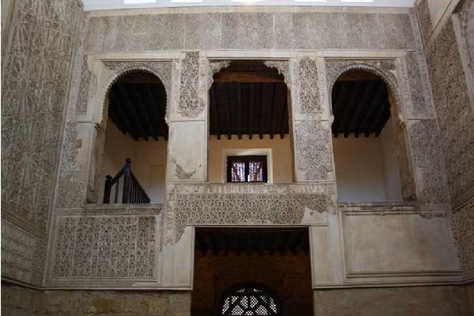 Visit Jewish Quarter - Architectural Highlights