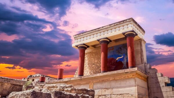 Visit Knossos- Attend to an Ancient Minoan Theatrical Dance - The Sum Up