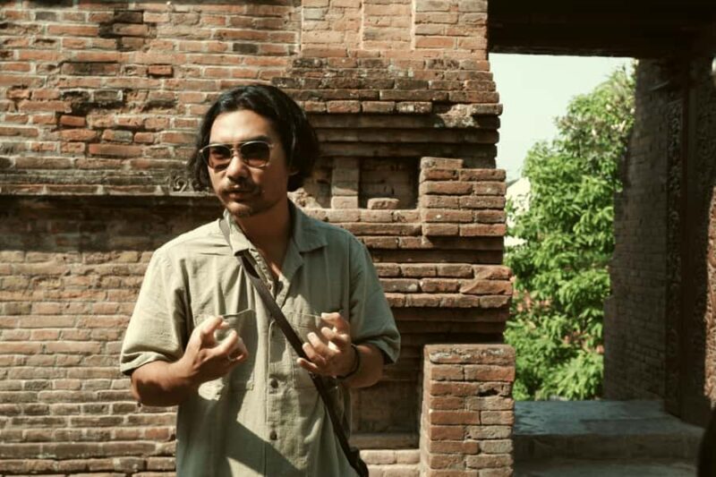 Visit Kotagede: Journey Through the Living Culture - Market Stroll and Food Exploration