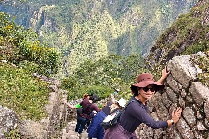 Visit Machu Picchu and Huayna Picchu in 1 Private Day - Common Questions