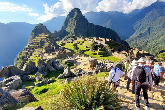 Visit Machu Picchu in 1 Day - Exploring the Santuario Historico