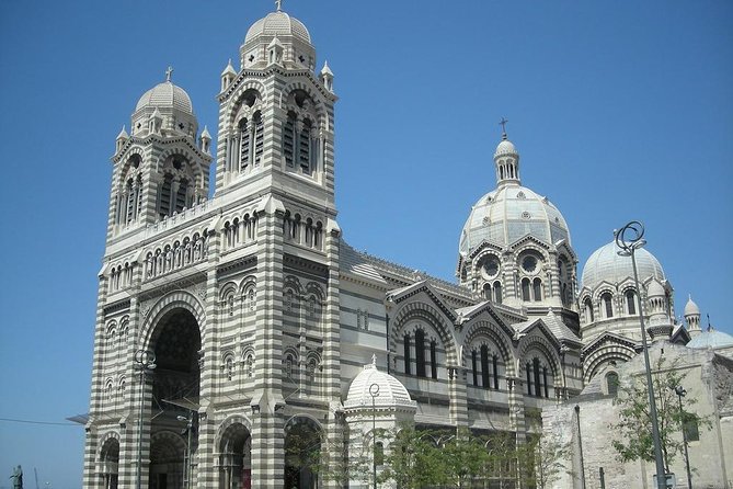 Visit Marseille 4H - Air-conditioned Vehicle