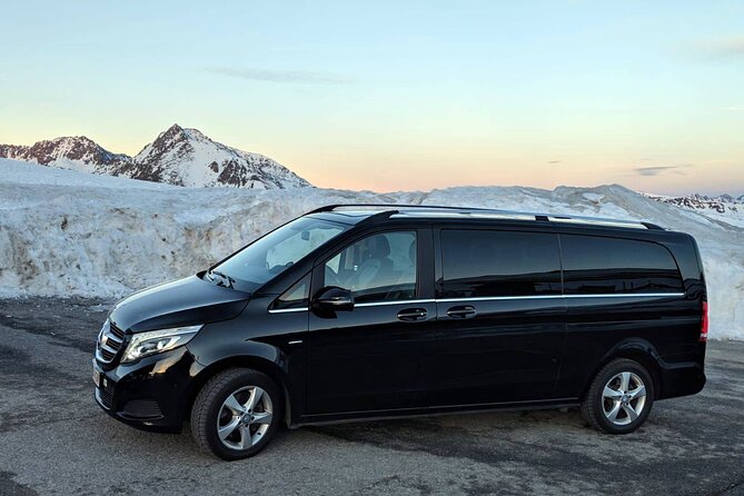 Visit Montserrat 5 Hours 7pax - Tour Highlights