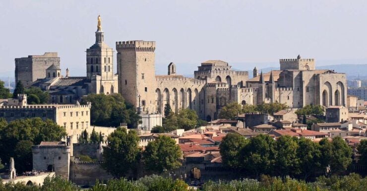 Visit of Avignon: Medieval City - Overview of Avignon