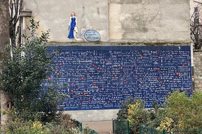 Visit of Montmartre With a Treasure Hunt - Directions