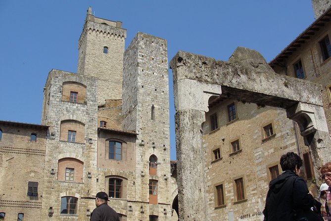Visit of San Gimignano With Local Expert Guide - Location Details
