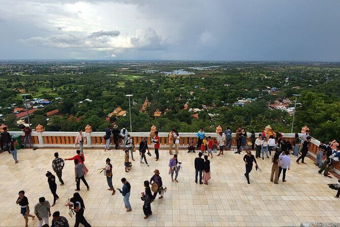 Visit Phnom Udong and Silk Island by Khmer Traditional Tuk-Tuk - Authentic Experiences and Insights from Past Travelers