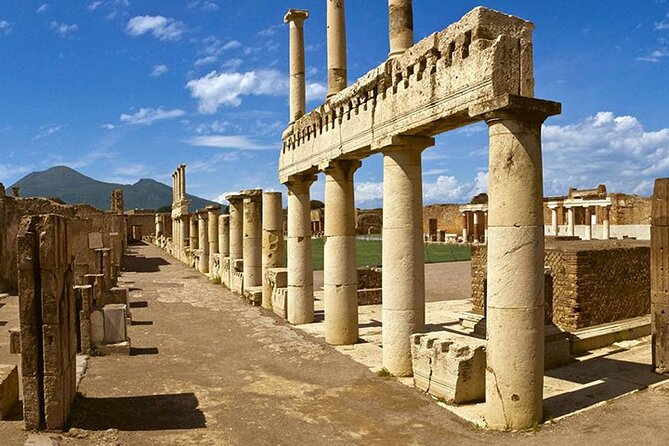 Visit Pompeii Sorrento and Positano in One Day From Naples - What To Bring